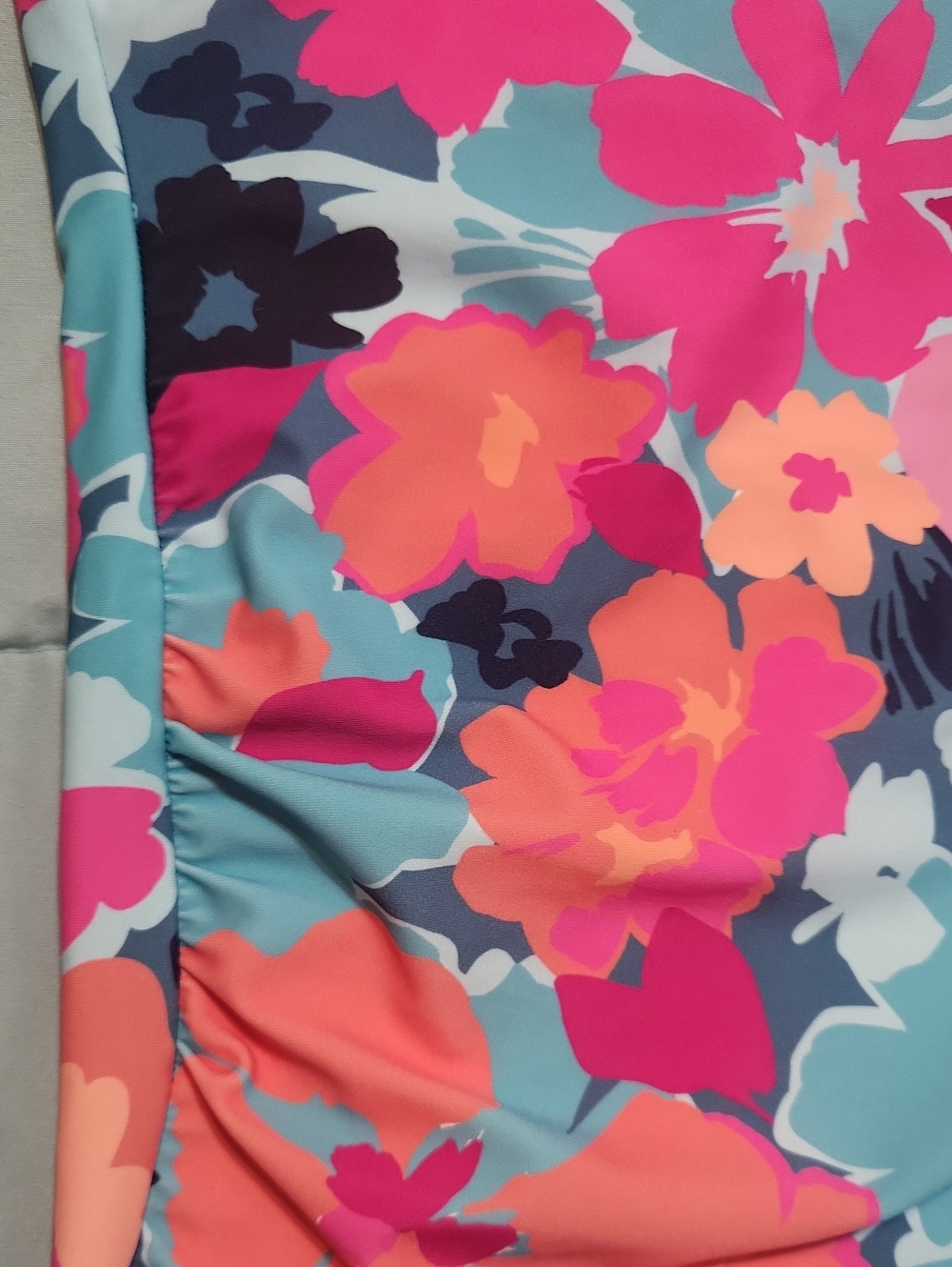 Like New! Nani Bellevue Floral Tankini Top - Multicolor - Picture 5 of 5